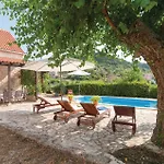Casa de Férias Svjosipa Nerežišće