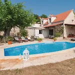 Svjosipa Nerežišće